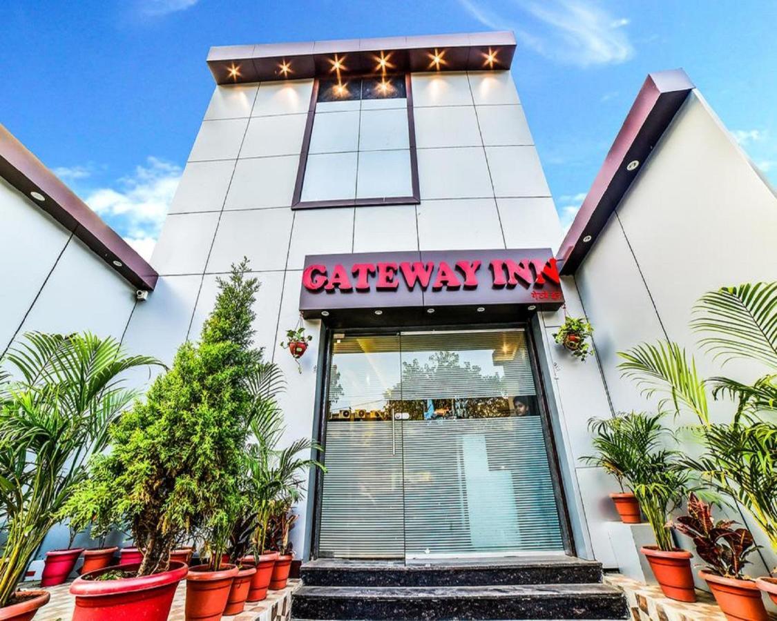 Gateway Inn Mumbai  Buitenkant foto